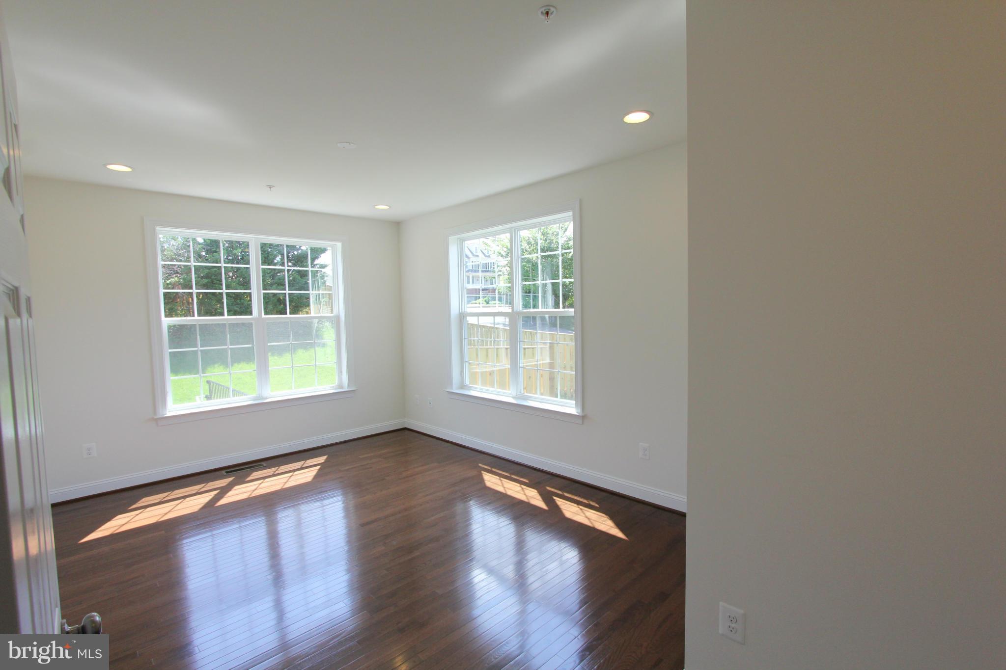 29 Old Bonifant Road Silver Spring, MD 20904 - Photo 5 of 28 Bedroom