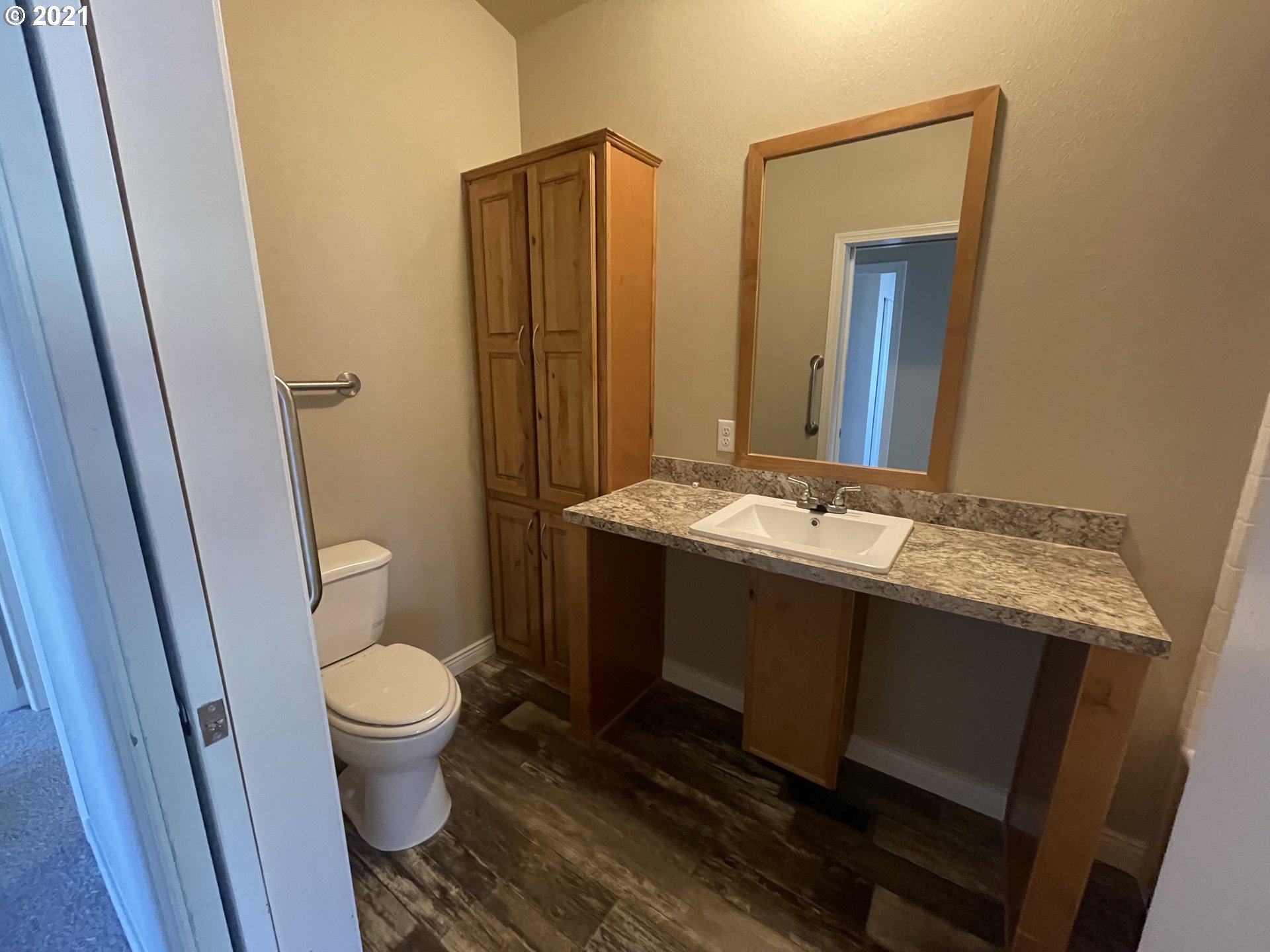 445 Union Gap Loop Oakland, OR 97462 - Photo 15 of 32 Gallery Image 15