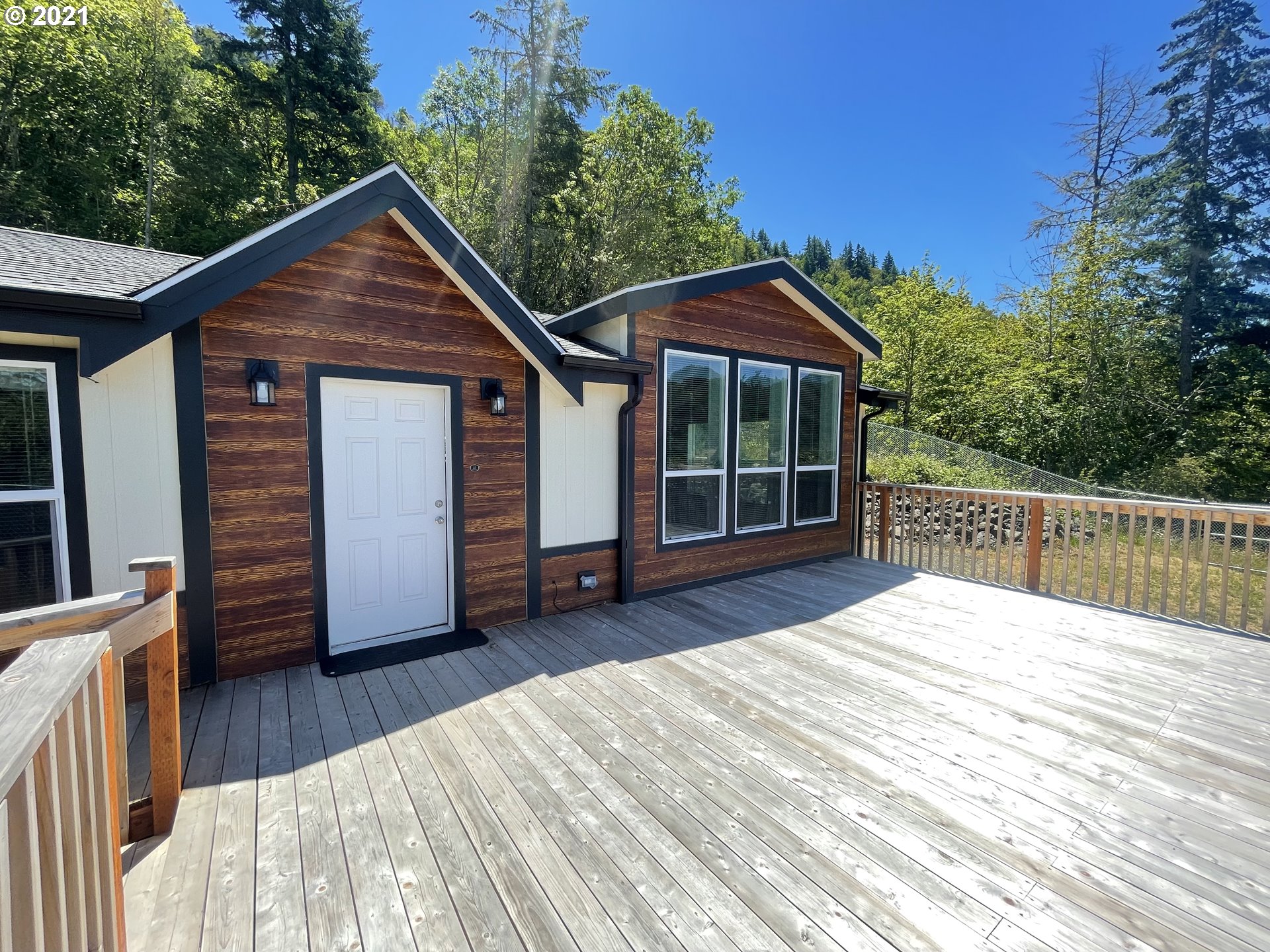 445 Union Gap Loop Oakland, OR 97462 - Photo 26 of 32 Gallery Image 26