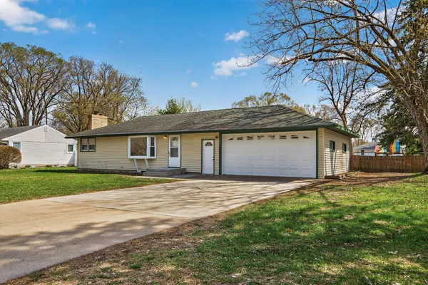 $315,000 | 2850 119th Avenue Northwest, Coon Rapids, MN 55433