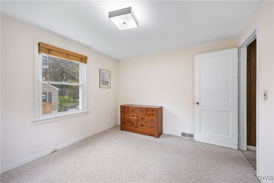 117 Stanton Drive DeWitt, NY 13214 - Photo 15 of 35 Light and Bright First Floor Bedroom