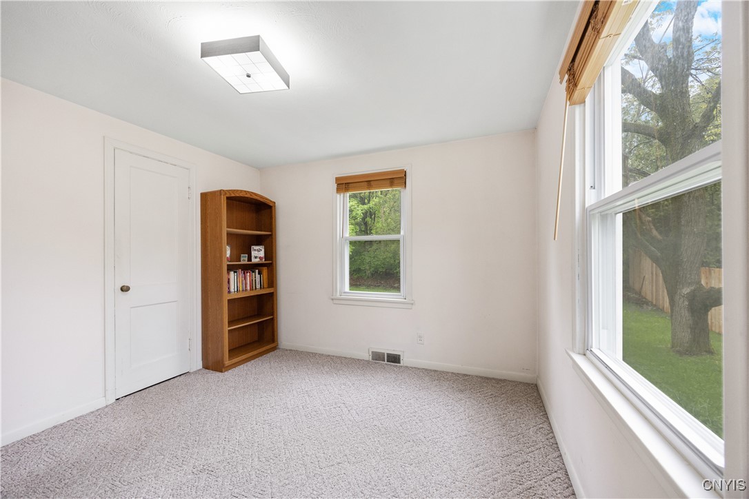 117 Stanton Drive DeWitt, NY 13214 - Photo 16 of 35