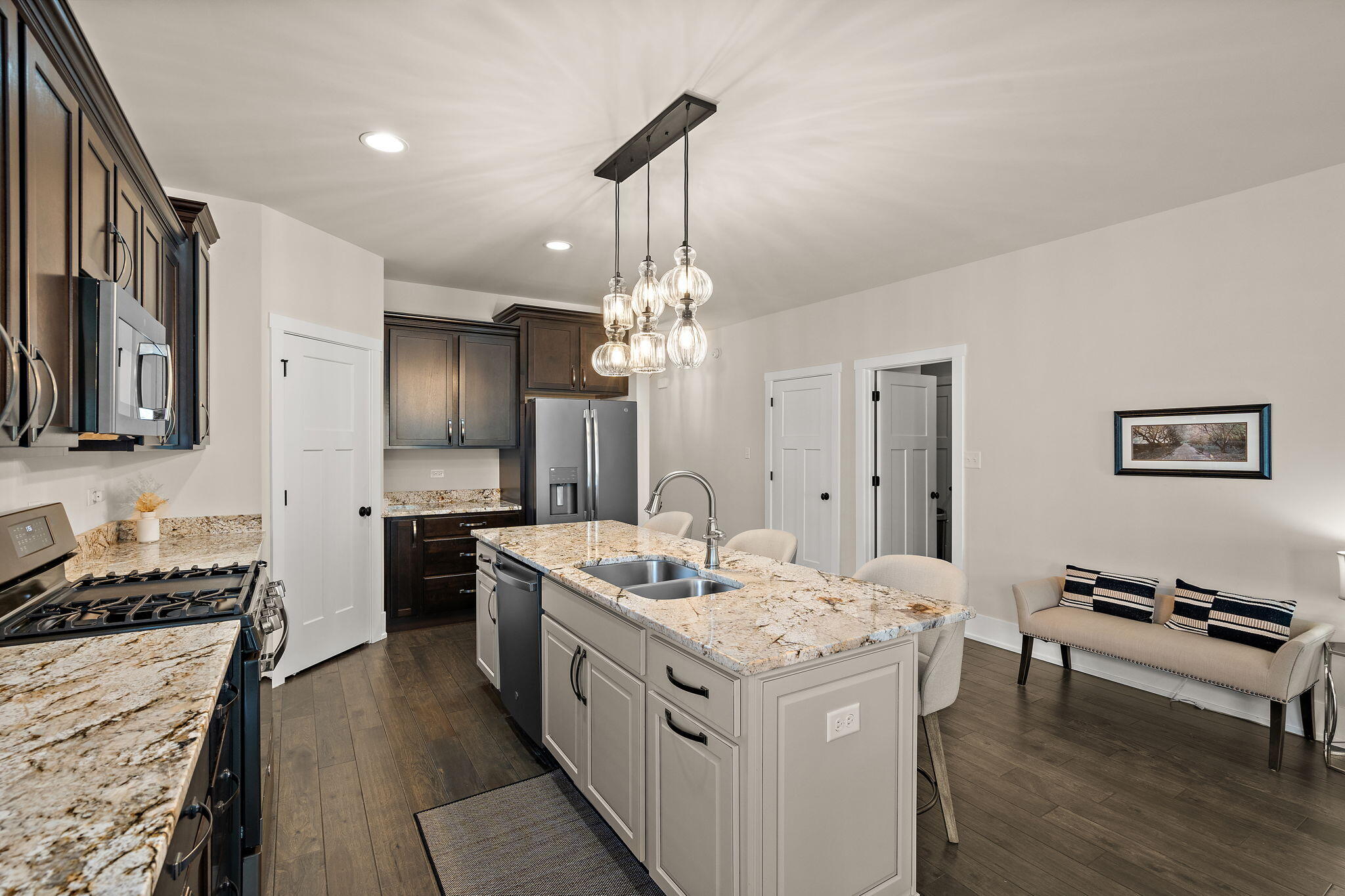 10160 Privet Drive Crown Point, IN 46307 - Photo 11 of 33 2048x1365