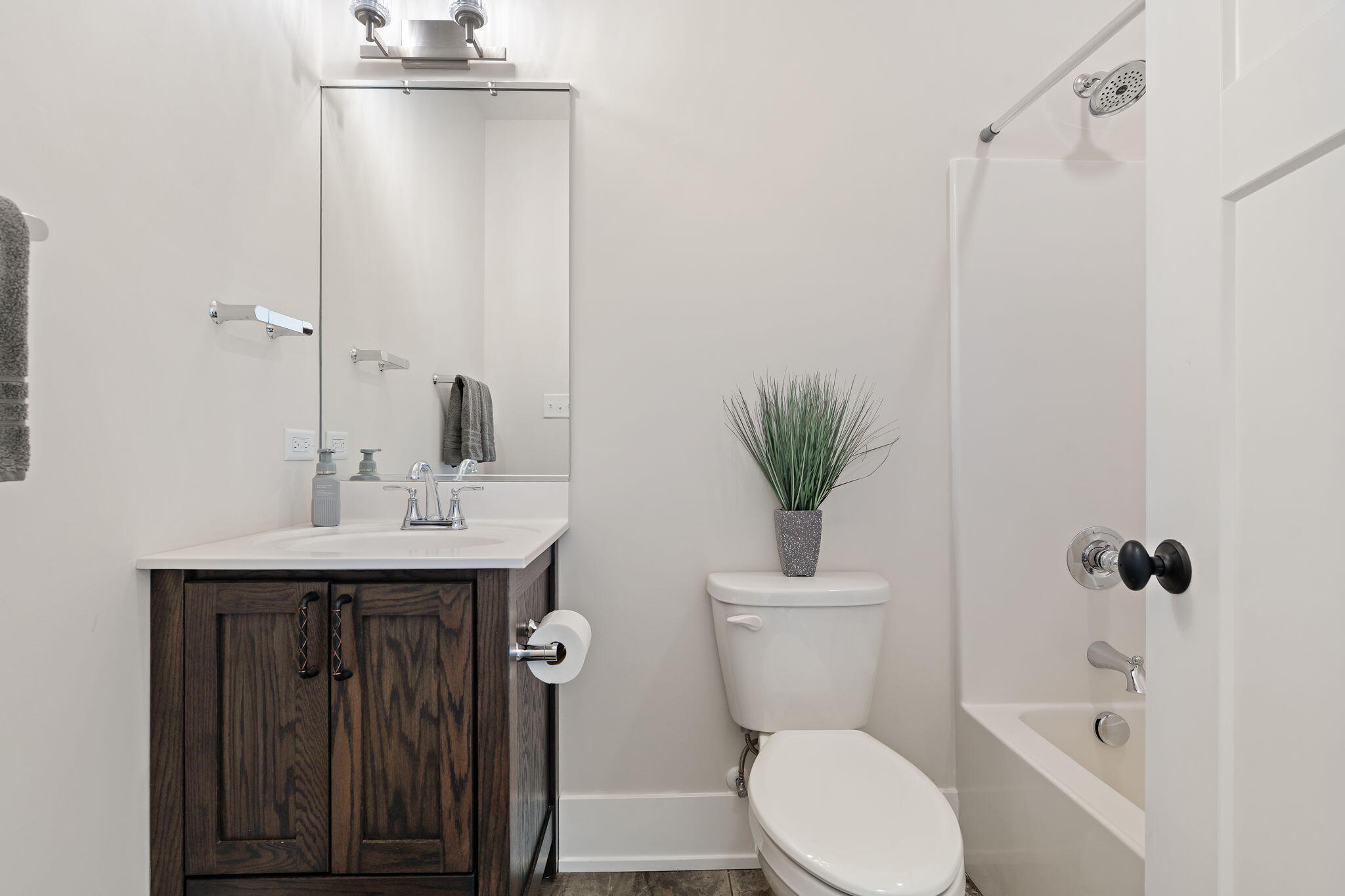 10160 Privet Drive Crown Point, IN 46307 - Photo 21 of 33 2048x1365