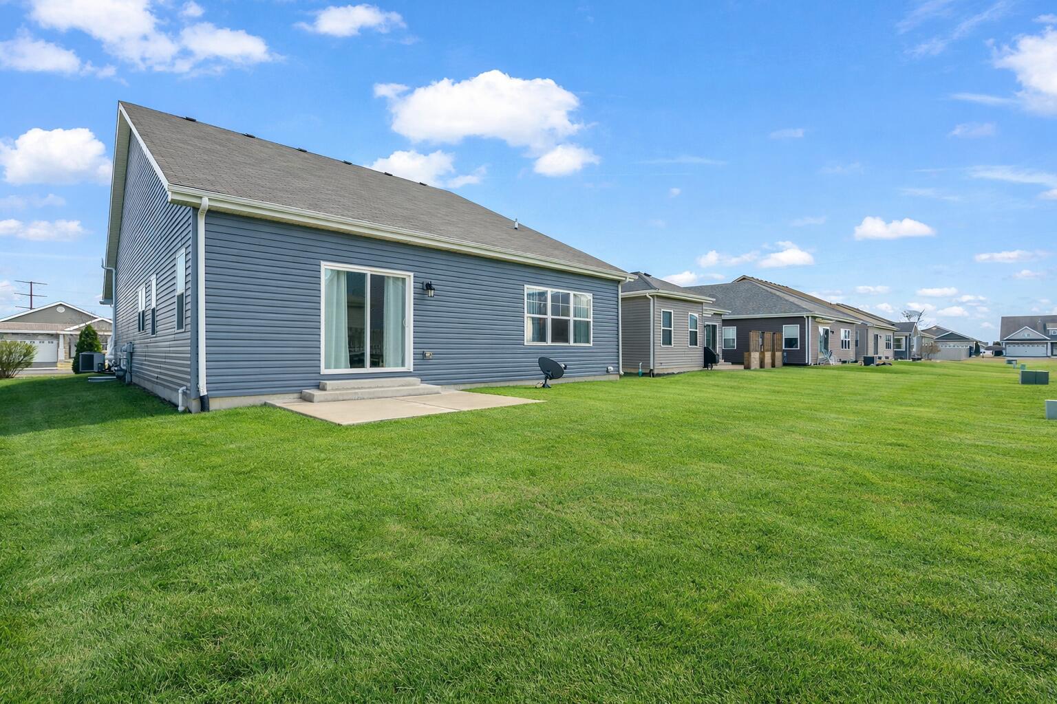 10160 Privet Drive Crown Point, IN 46307 - Photo 25 of 33 1536x1024