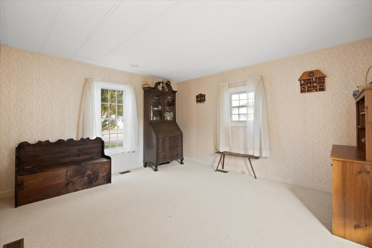 12 Patriot Road Taunton, MA 02780 - Photo 26 of 40 Gallery Image 26
