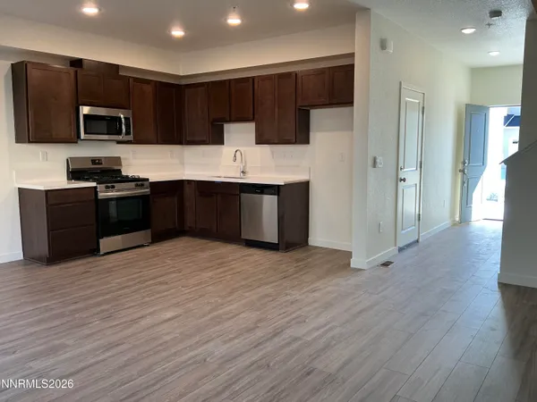 $366,900 | 258 Green Lane, Dayton, NV 89403