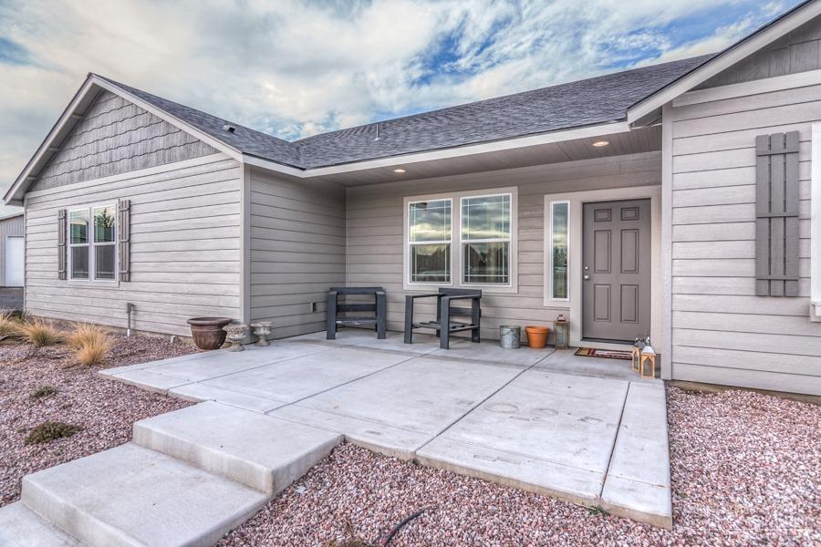 6473 Northeast Juniper Ridge Road Redmond, OR 97756 - Photo 8 of 25 Additional Photo