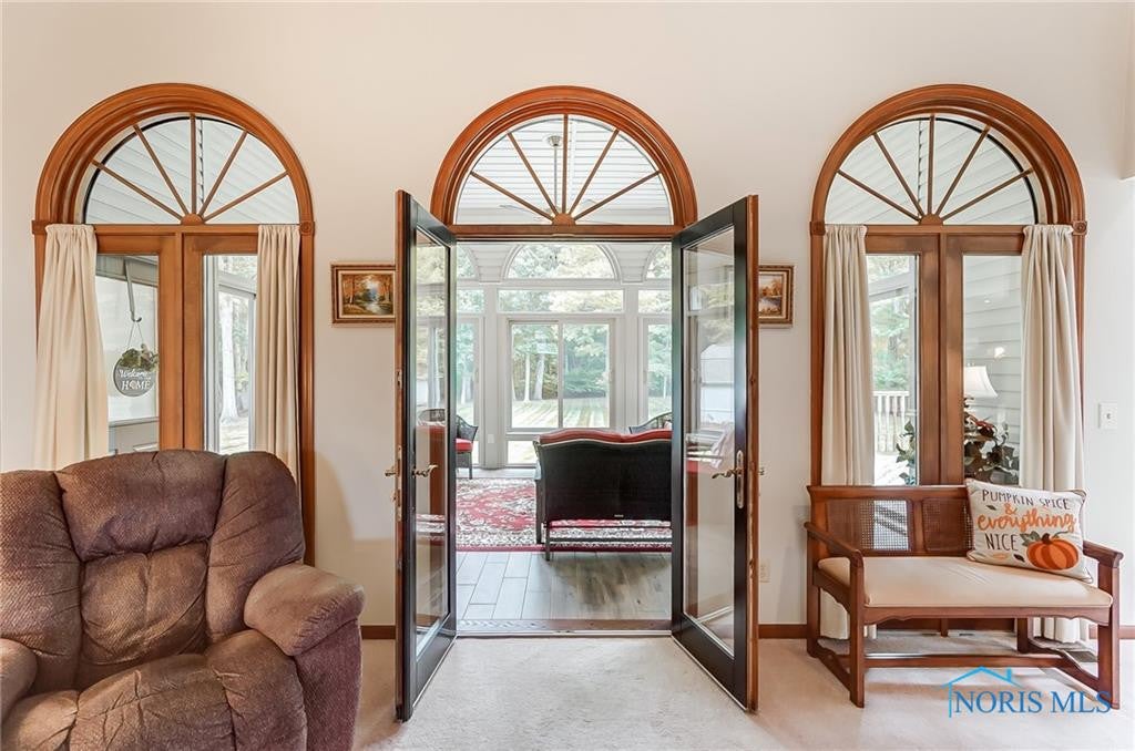 2324 Gradwohl Road Toledo, OH 43617 - Photo 9 of 49 Gallery Image 9