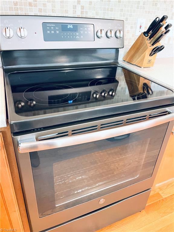 7818 Wilson Farm Road Summerfield, NC 27358 - Photo 17 of 50 Newer Slate appliances. Convection oven.