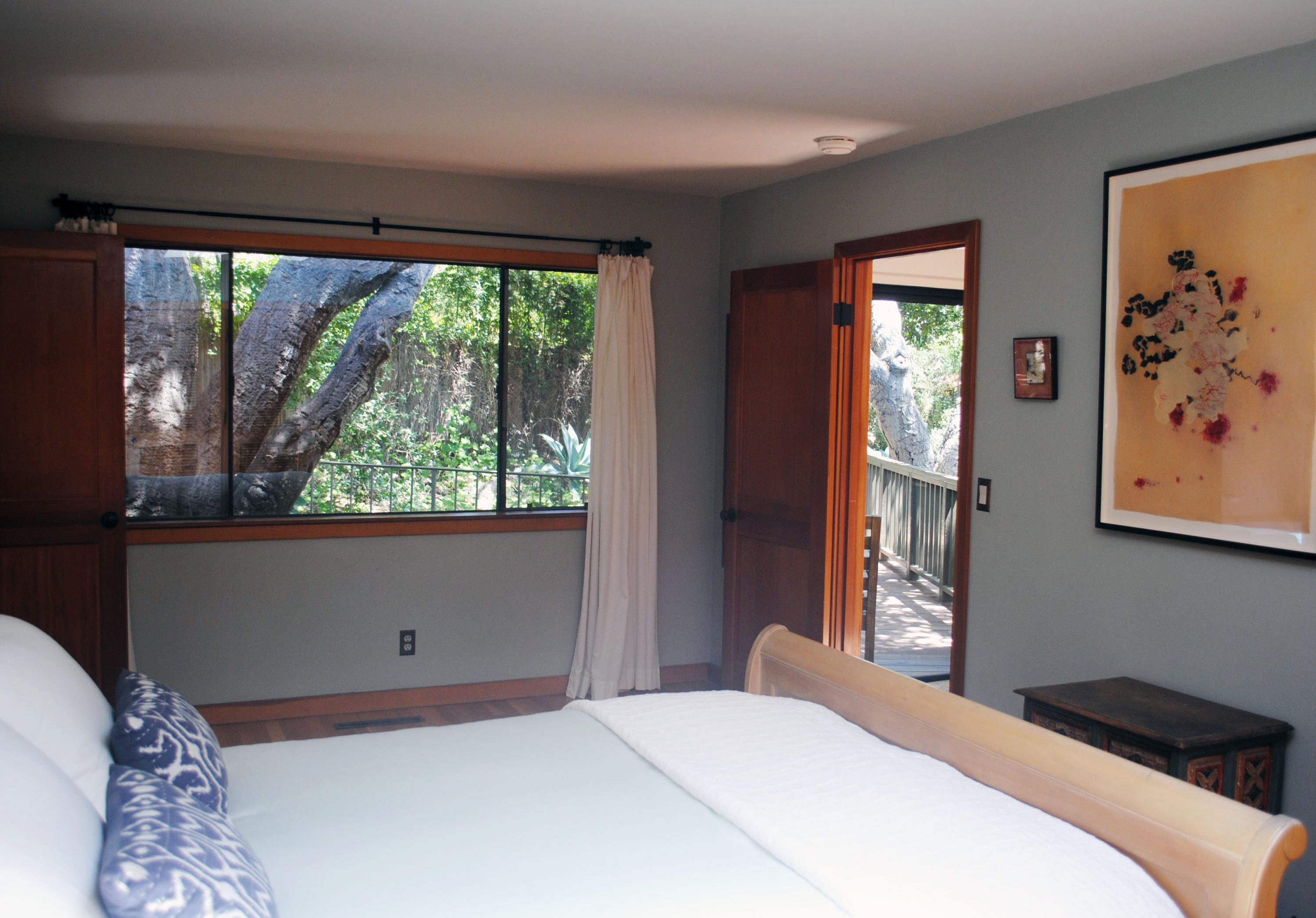 548 San Ysidro Road, Unit A Santa Barbara, CA 93108 - Photo 16 of 25 Bedroom with Garden View-m