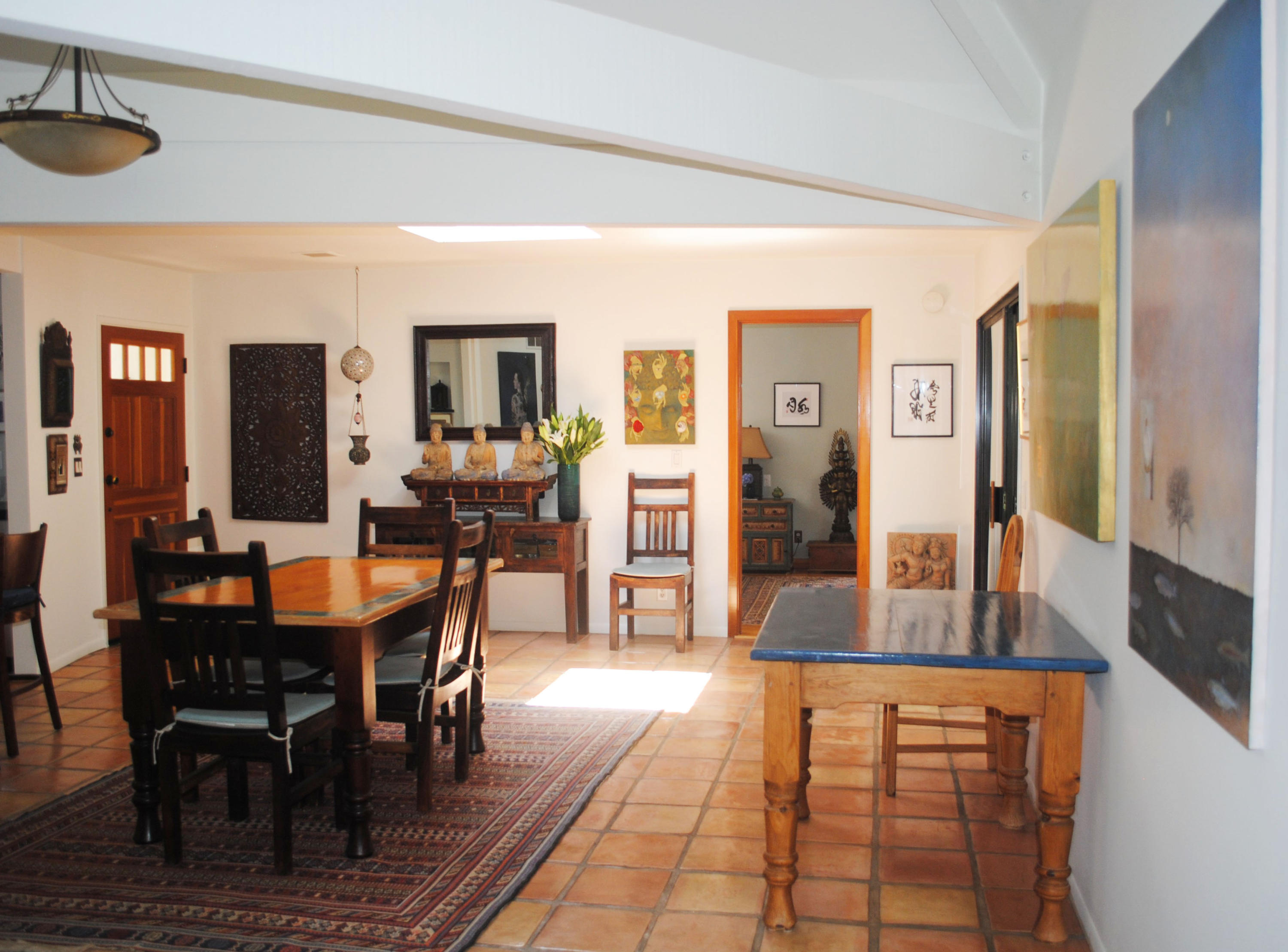 548 San Ysidro Road, Unit A Santa Barbara, CA 93108 - Photo 7 of 25 Dining Area with Gallery Wall-m