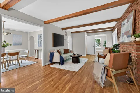$929,000 | 1395 Stratton Drive, Rockville, MD 20854
