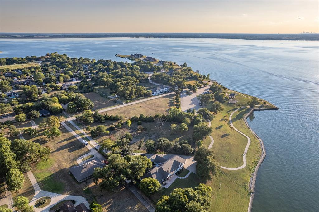 520 Terry Lane Heath, TX 75032 - Photo 4 of 28