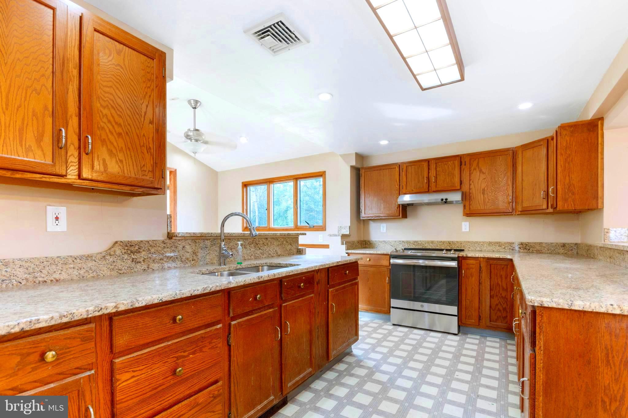 81 Island Road Monroeville, NJ 08343 - Photo 14 of 39