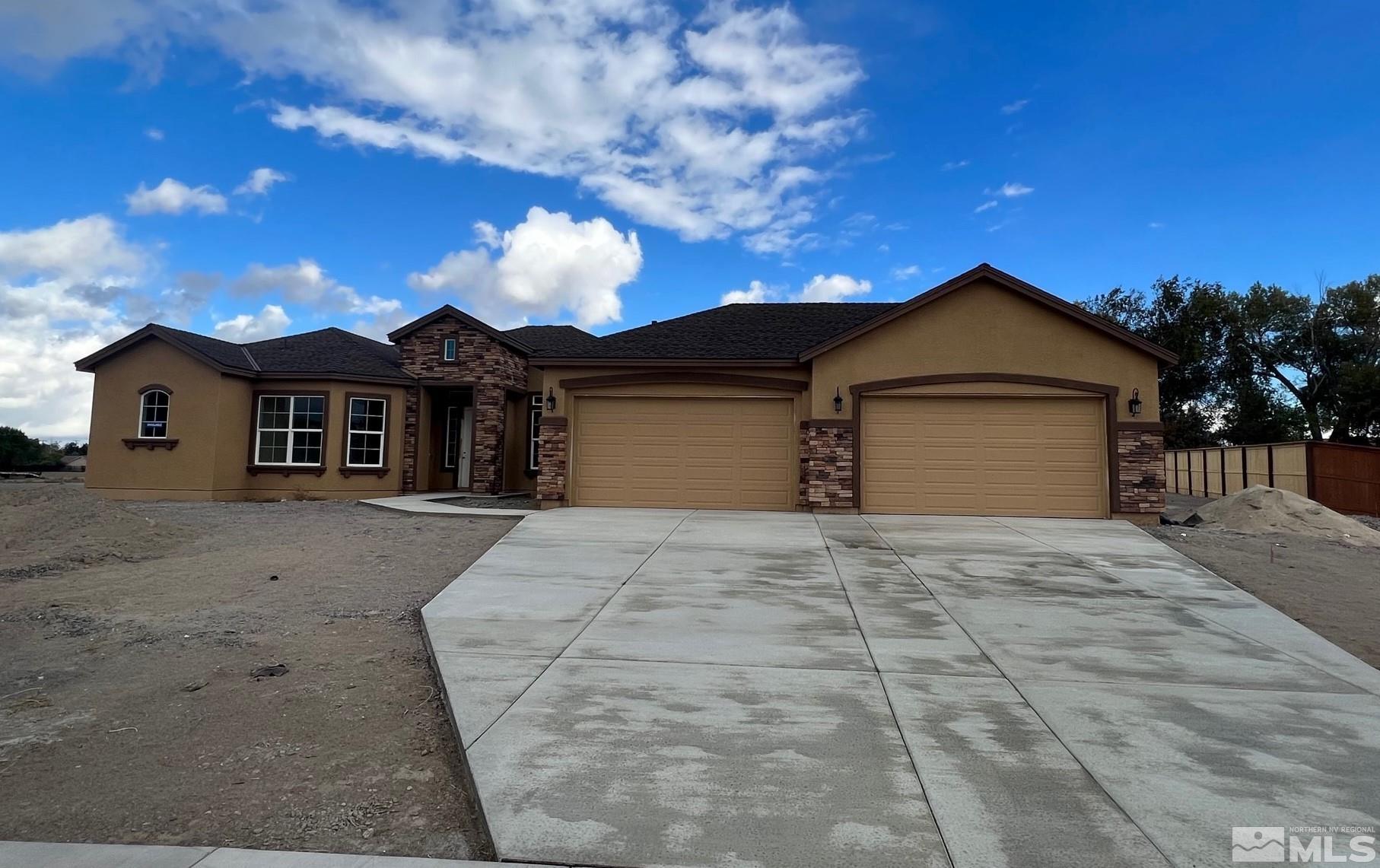 378 White Hawk Road Fernley, NV 89408 - Photo 20 of 33 Photo 21