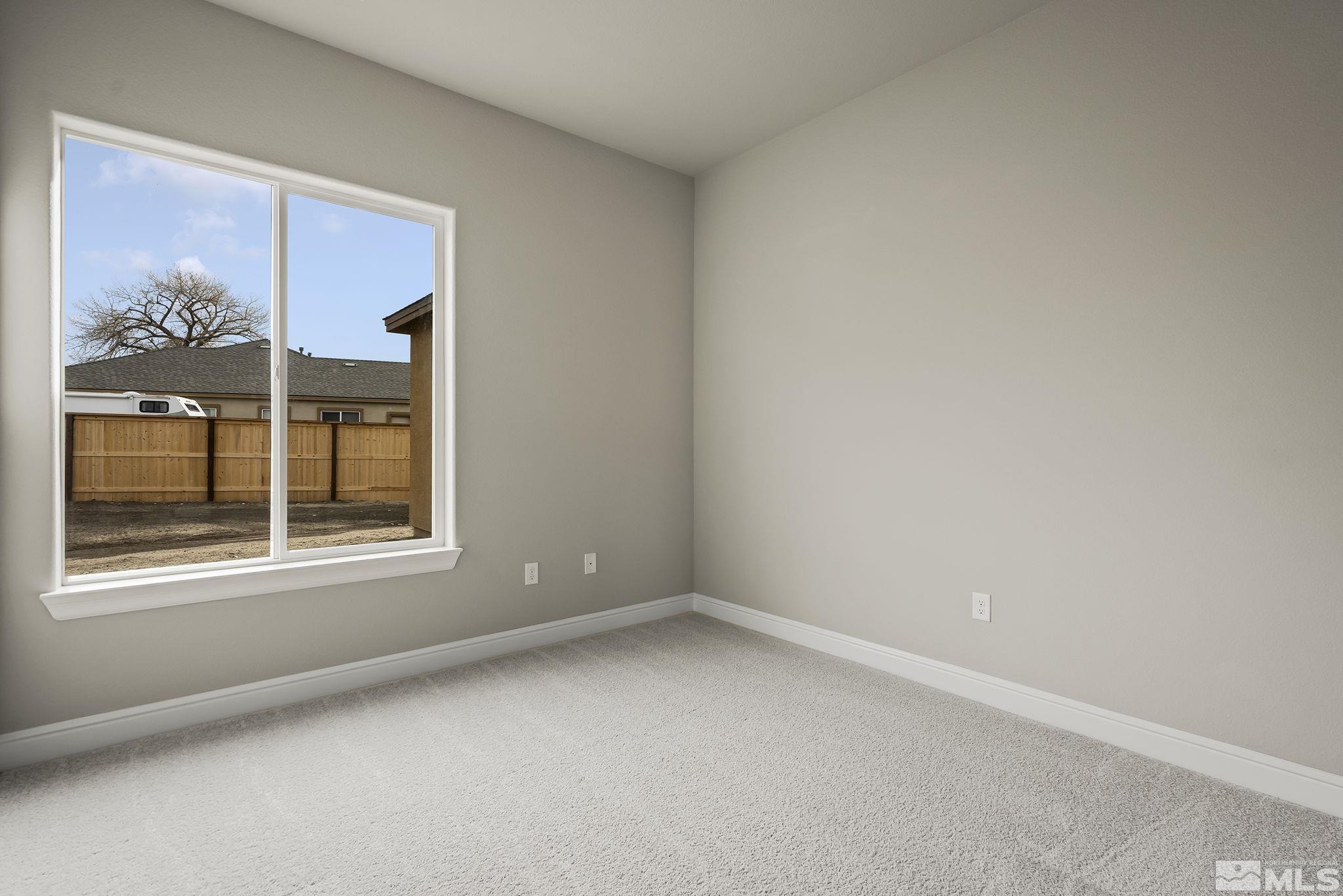378 White Hawk Road Fernley, NV 89408 - Photo 27 of 33 Photo 29