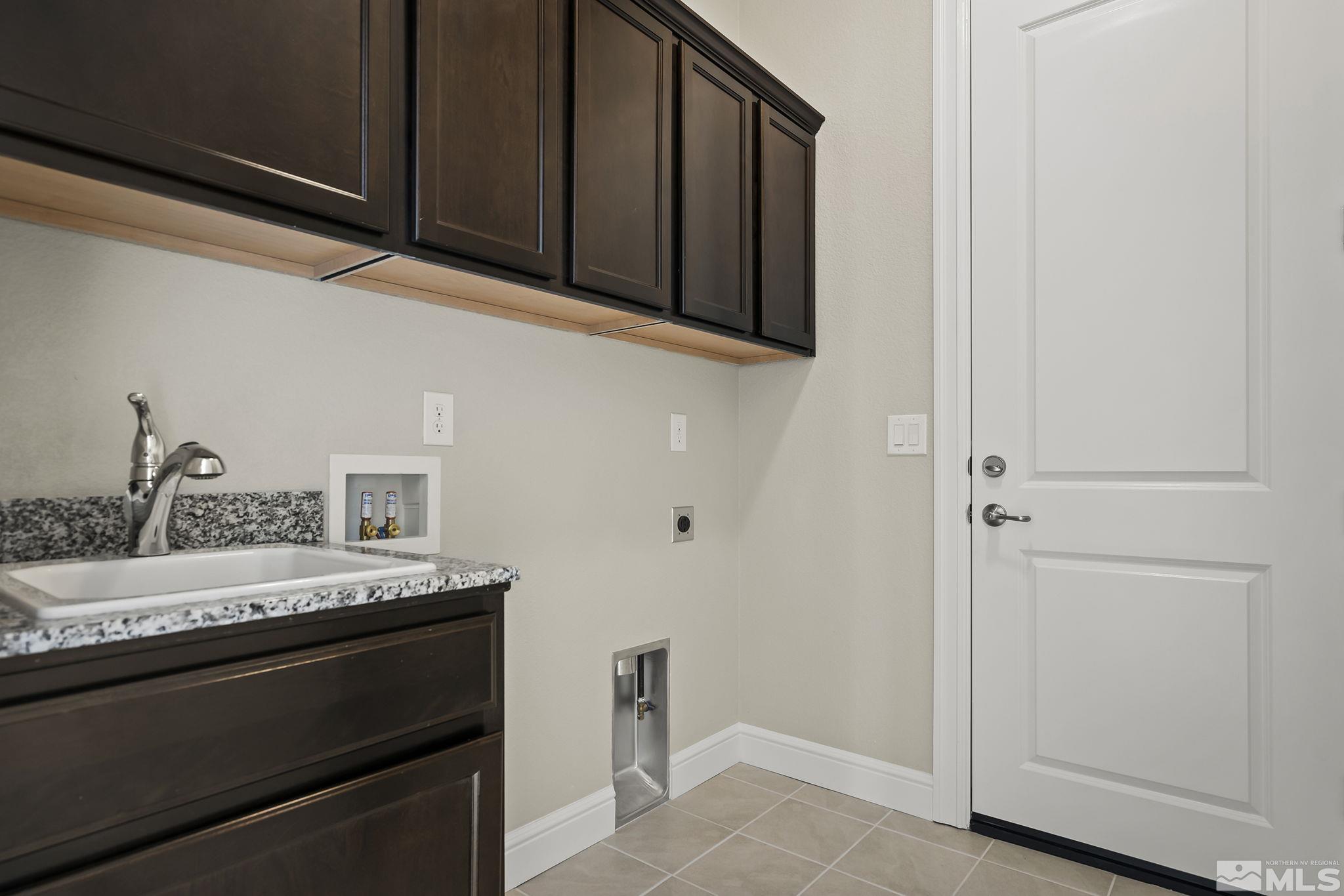 378 White Hawk Road Fernley, NV 89408 - Photo 29 of 33 Photo 31