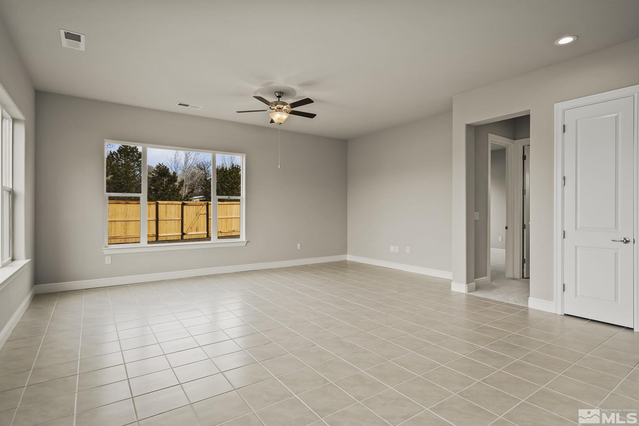 378 White Hawk Road Fernley, NV 89408 - Photo 9 of 33 Photo 9