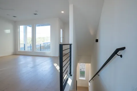 $599,900 | 6825 Wolfcreek Pass, Unit 3, Austin, TX 78749