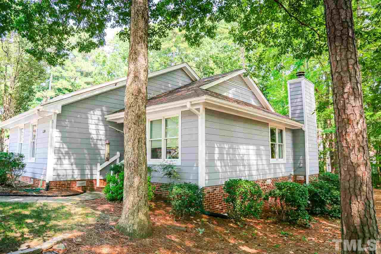 1520 Edgeside Court Raleigh, NC 27609 - Photo 2 of 30