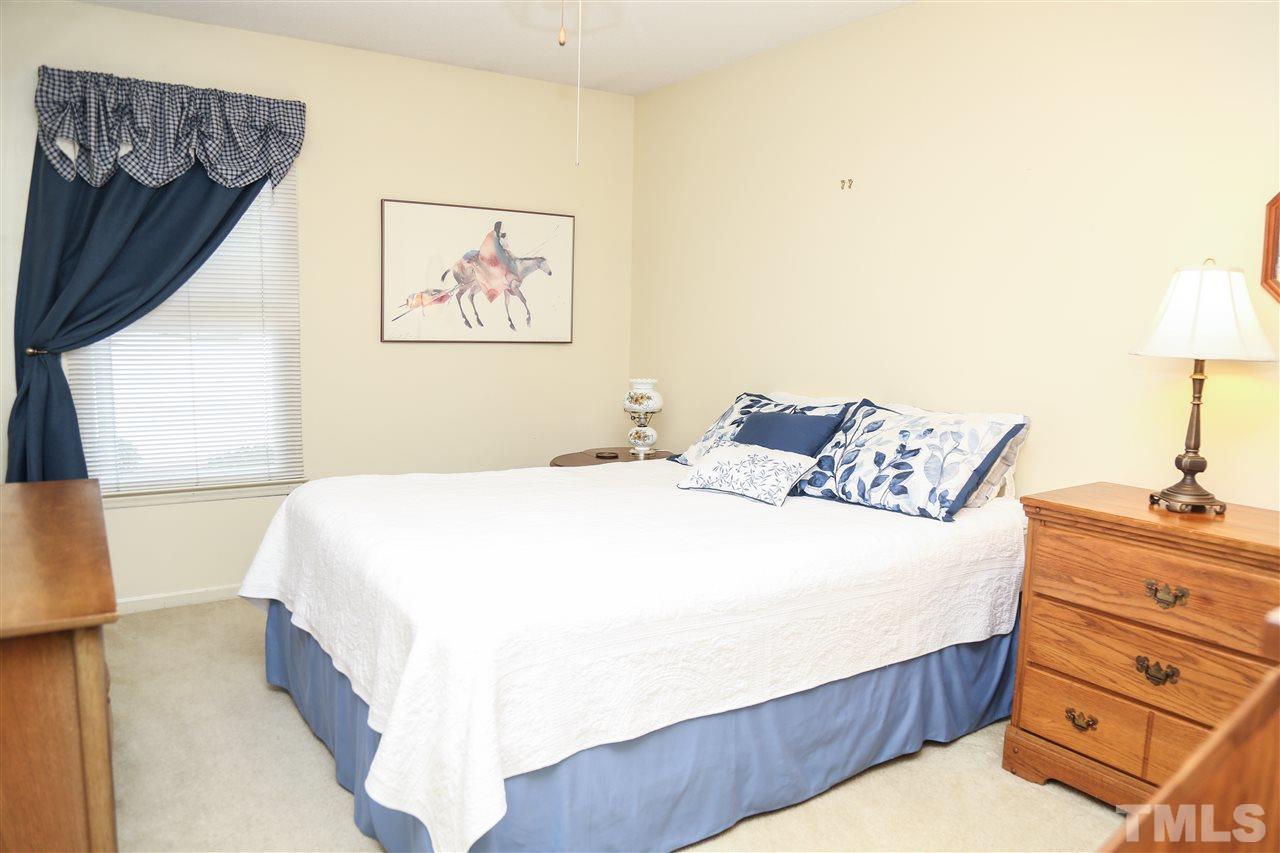 1520 Edgeside Court Raleigh, NC 27609 - Photo 11 of 30