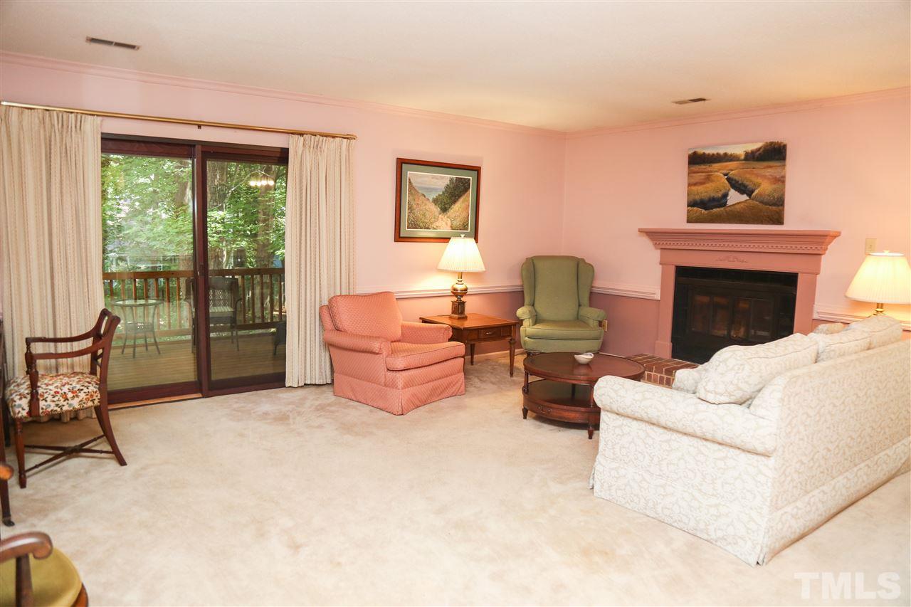 1520 Edgeside Court Raleigh, NC 27609 - Photo 7 of 30