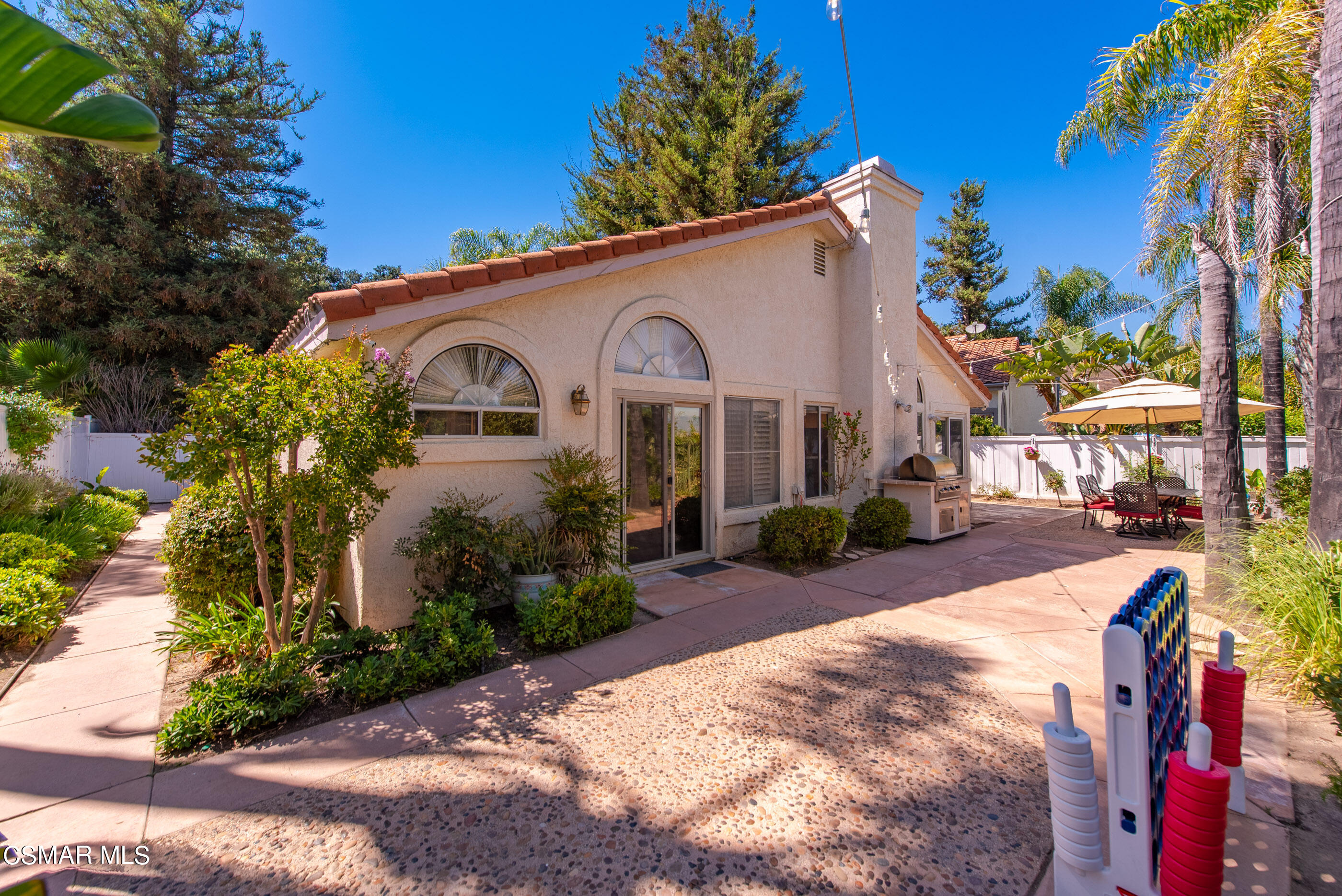 472 Fresh Meadows Road Simi Valley, CA 93065 - Photo 32 of 33 a front view of a house with a yard