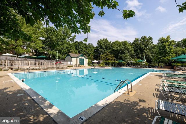 $750,000 | 10817 Luxberry Drive, North Bethesda, MD 20852