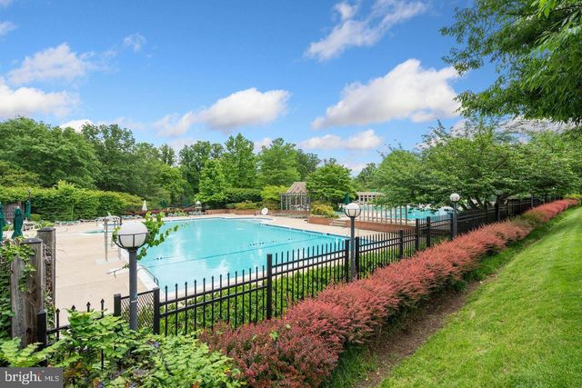 $750,000 | 10817 Luxberry Drive, North Bethesda, MD 20852