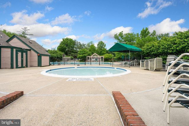 $750,000 | 10817 Luxberry Drive, North Bethesda, MD 20852