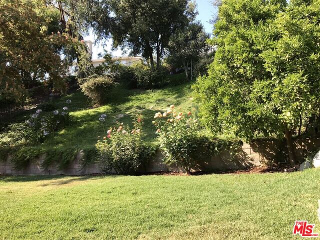 2489 Gillingham Circle Thousand Oaks, CA 91362 - Photo 11 of 11