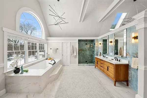 $2,450,000 | 16 Porter Road, Andover, MA 01810