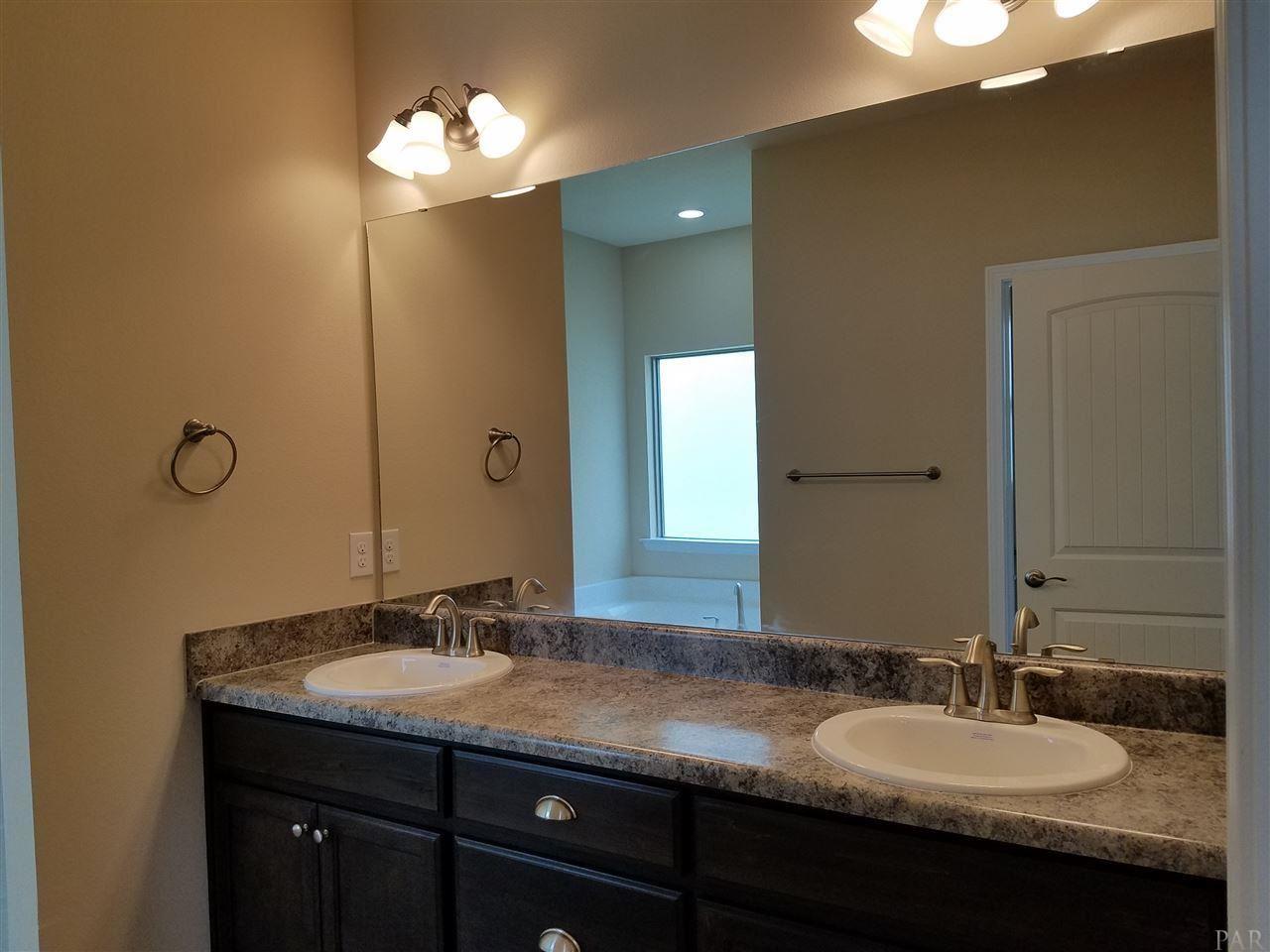 12271 Pinfish Road, Unit 20B Pensacola, FL 32506 - Photo 11 of 26 Gallery Image 11