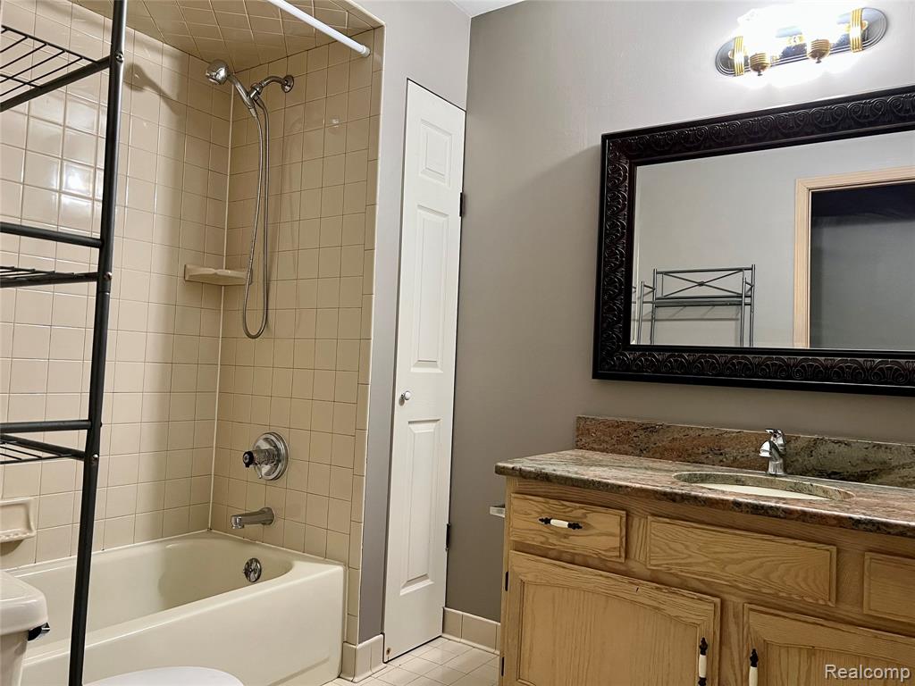 3263 Primrose Drive Rochester, MI 48307 - Photo 24 of 33