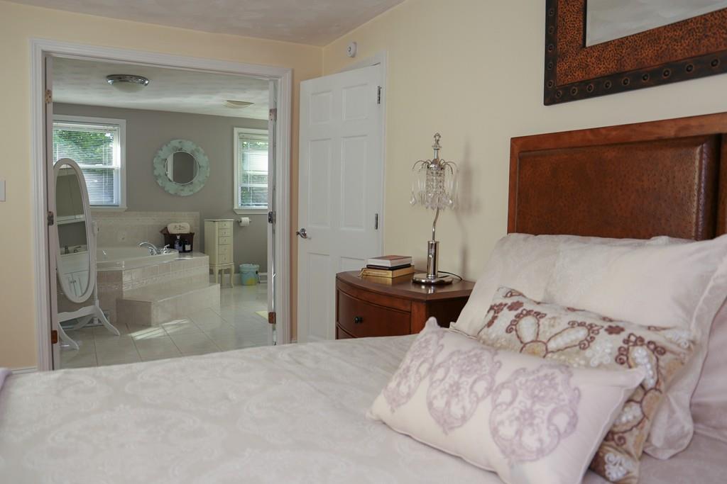 30 Broadview Road Lowell, MA 01852 - Photo 17 of 29 Gallery Image 17