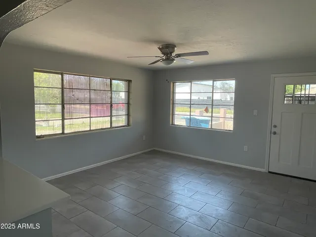 $1,350 | 2919 East Oak Street, Unit 1, Phoenix, AZ 85008