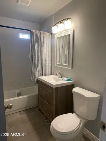 $1,350 | 2919 East Oak Street, Unit 1, Phoenix, AZ 85008