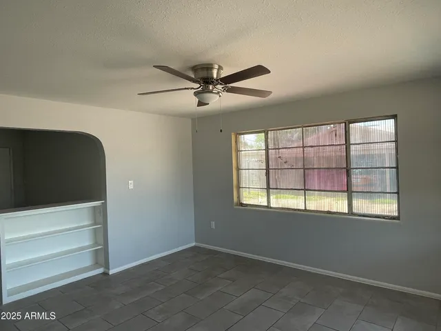 $1,350 | 2919 East Oak Street, Unit 1, Phoenix, AZ 85008