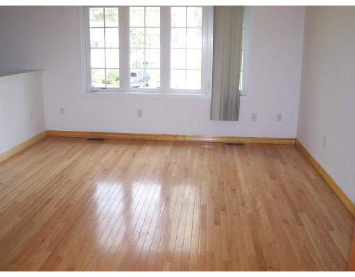 79 Juniper Road Holbrook, MA 02343 - Photo 6 of 14