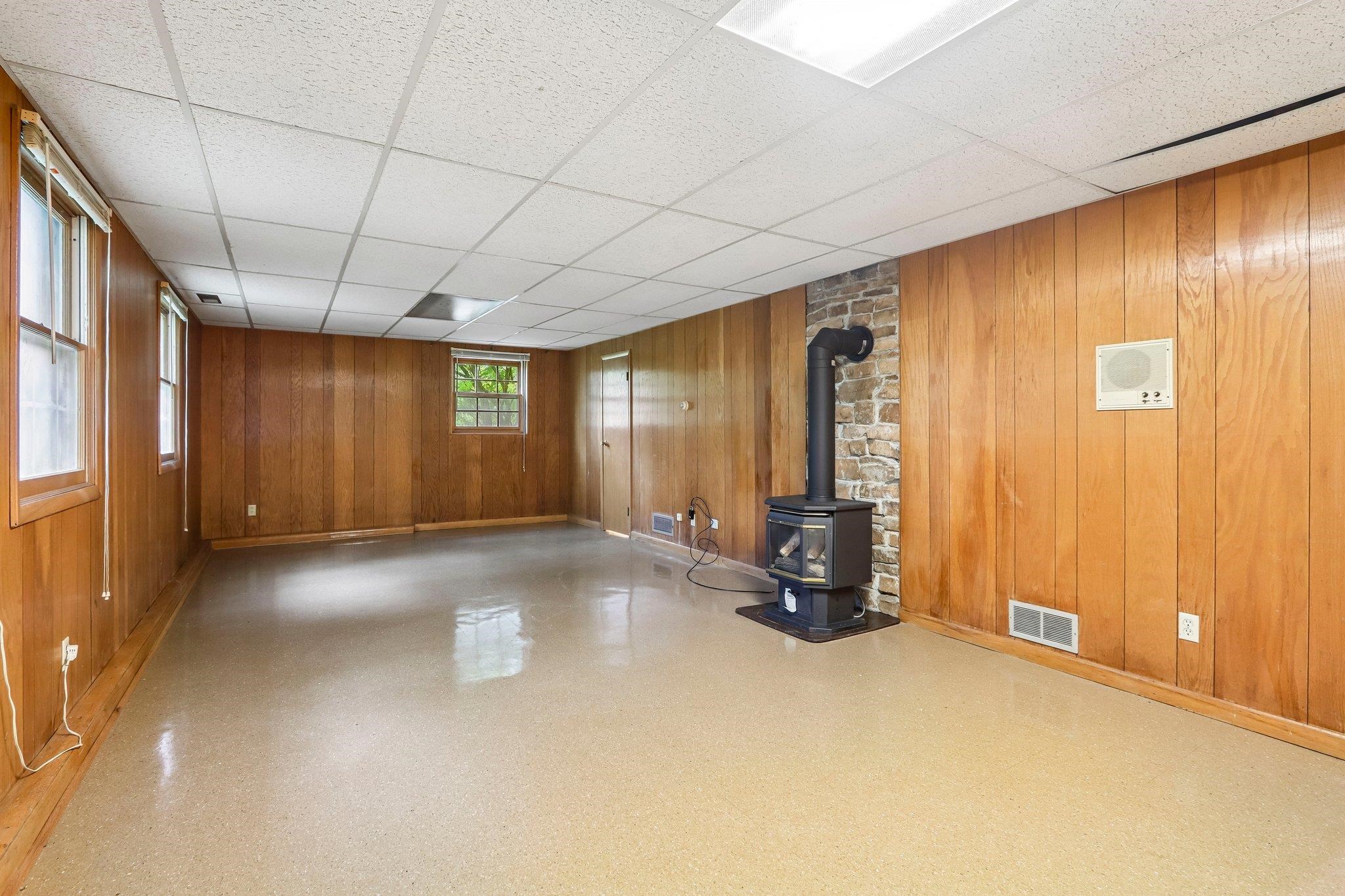 6006 Greentree Road Madison, WI 53711 - Photo 42 of 53 Gallery Image 42