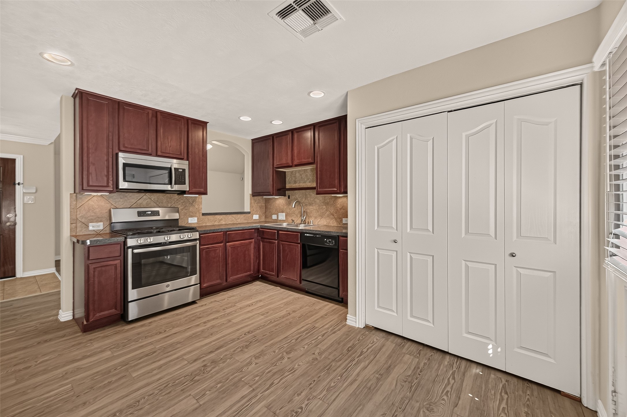 20818 Indigo River Lane Katy, TX 77449 - Photo 16 of 36 Gallery Image 16