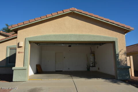 5502 West Red Rock Ridge Street Tucson, AZ 85742 - Photo 3 of 33