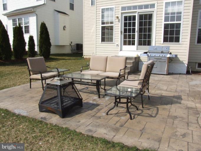 18505 Cornflower Road Boyds, MD 20841 - Photo 18 of 20 Patio