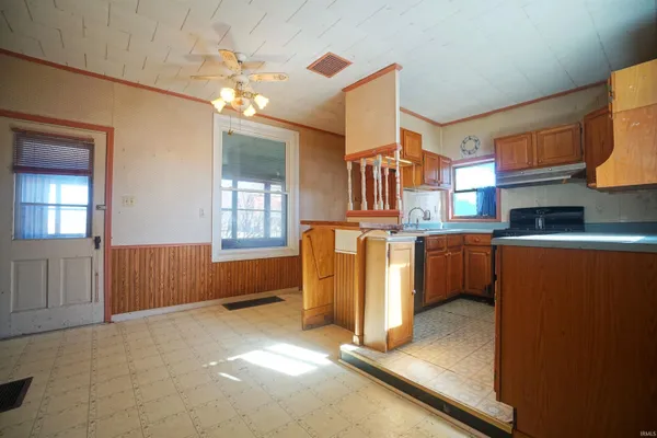 $315,000 | 867 West State Road 114, North Manchester, IN 46962