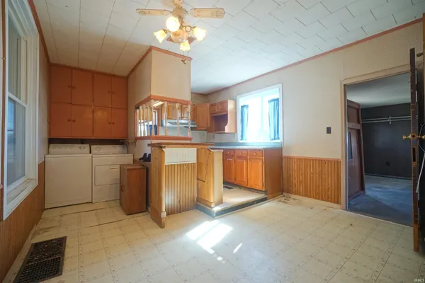 $315,000 | 867 West State Road 114, North Manchester, IN 46962