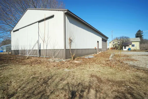 $315,000 | 867 West State Road 114, North Manchester, IN 46962