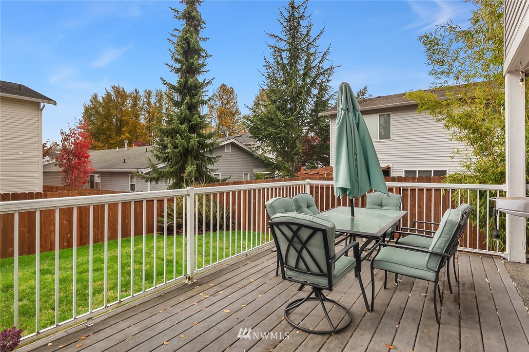 480 Field Place Northeast Renton, WA 98059 - Photo 23 of 25