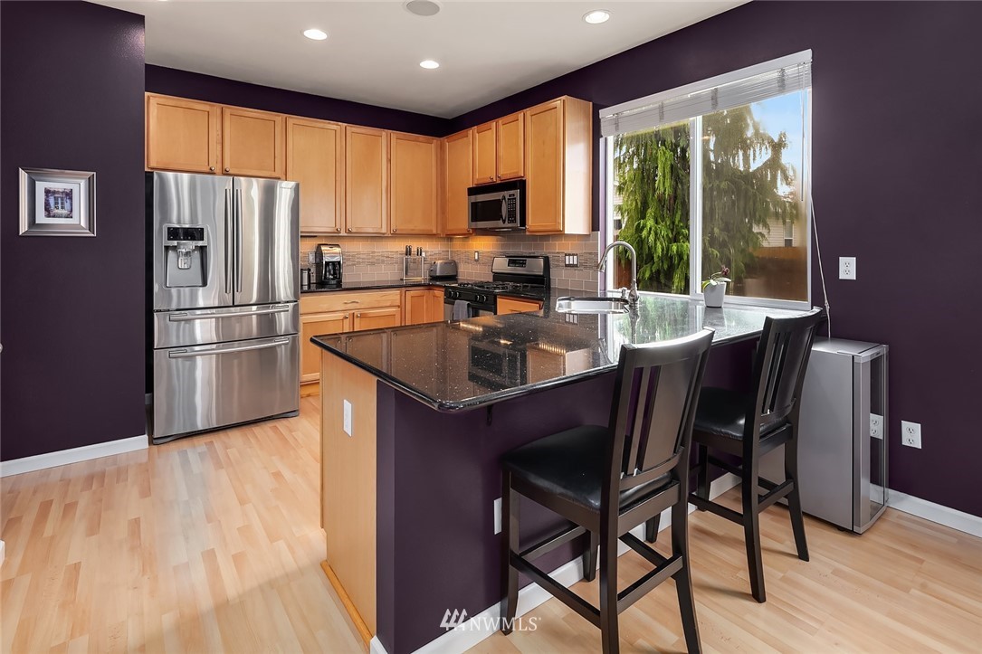 480 Field Place Northeast Renton, WA 98059 - Photo 7 of 25