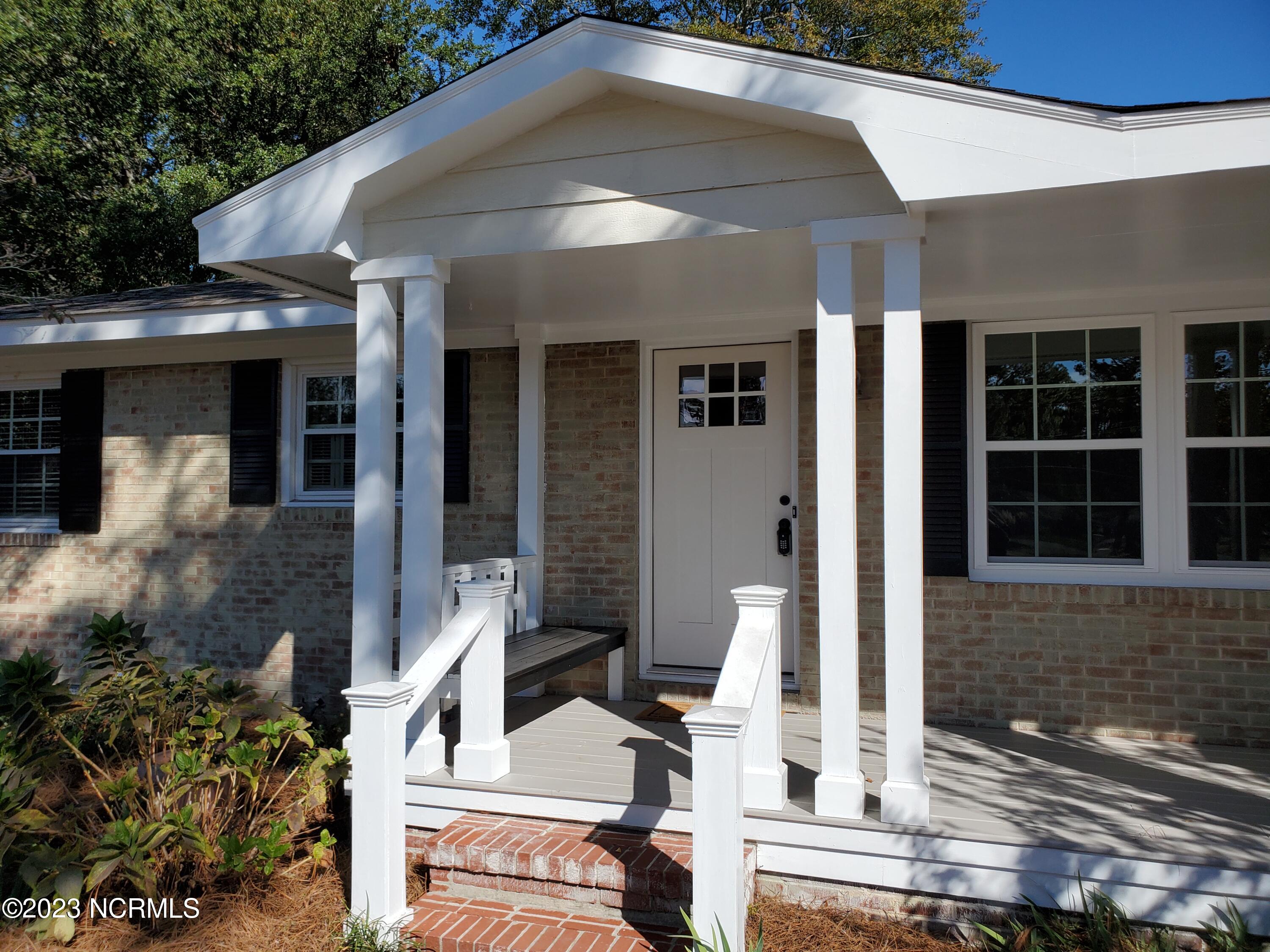 232 Forest Road Wilmington, NC 28403 - Photo 3 of 51 20231105_130815